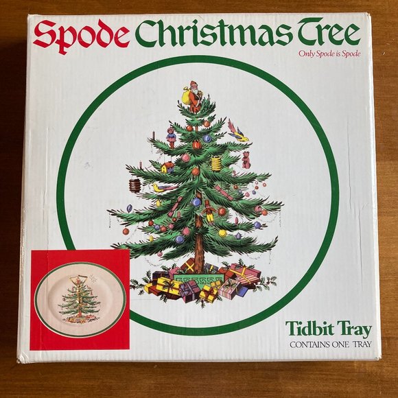 Spode Christmas Tree Tidbit Tray with handle Box included - Picture 1 of 9